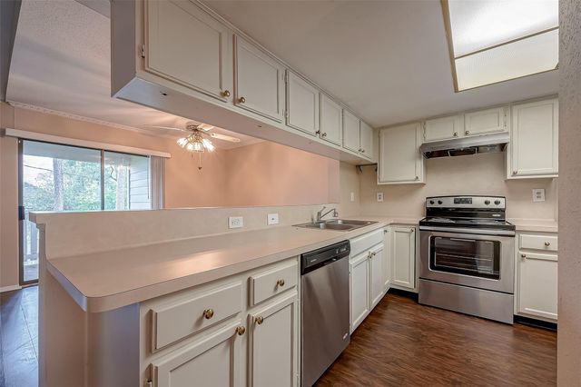 14911 Wunderlich Drive 1206, Houston, TX 77069