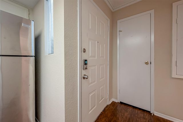 14911 Wunderlich Drive 1206, Houston, TX 77069