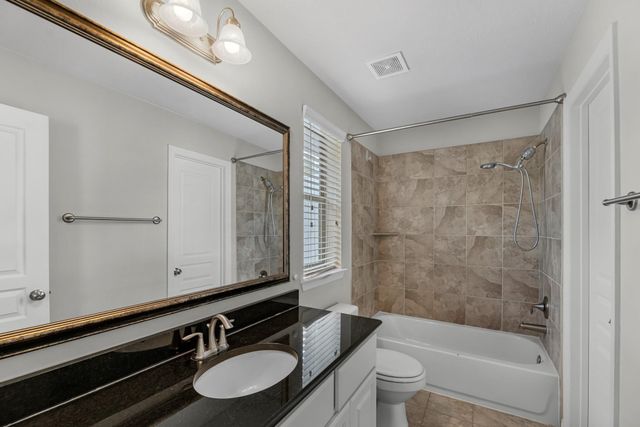 247 W 25th Street, Houston, TX 77008