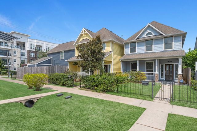 247 W 25th Street, Houston, TX 77008