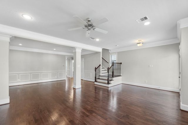 247 W 25th Street, Houston, TX 77008