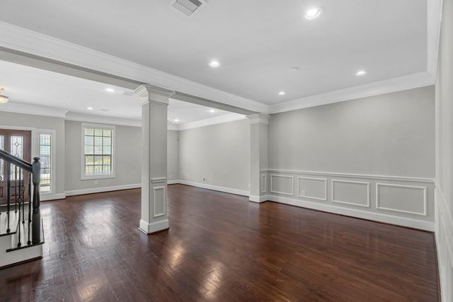 247 W 25th Street, Houston, TX 77008