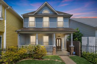 247 W 25th Street, Houston, TX 77008