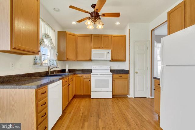 1 DINWIDDIE CT, Gettysburg, PA 17325