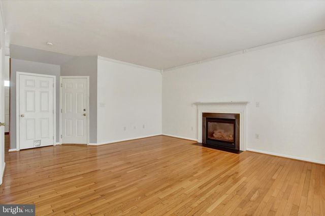 1 DINWIDDIE CT, Gettysburg, PA 17325