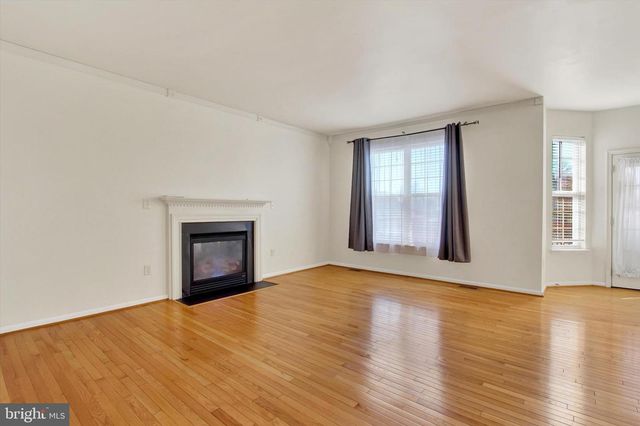 1 DINWIDDIE CT, Gettysburg, PA 17325