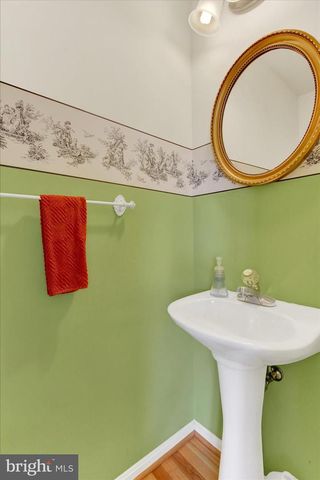 1 DINWIDDIE CT, Gettysburg, PA 17325