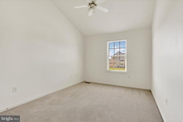 1 DINWIDDIE CT, Gettysburg, PA 17325