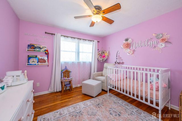 8 Sherbone Place, Sayreville, NJ 08872