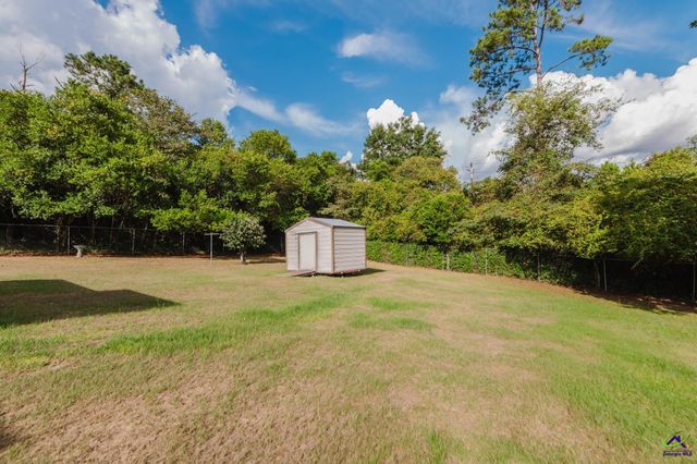 4554 Bishop Road, Macon, GA 31206