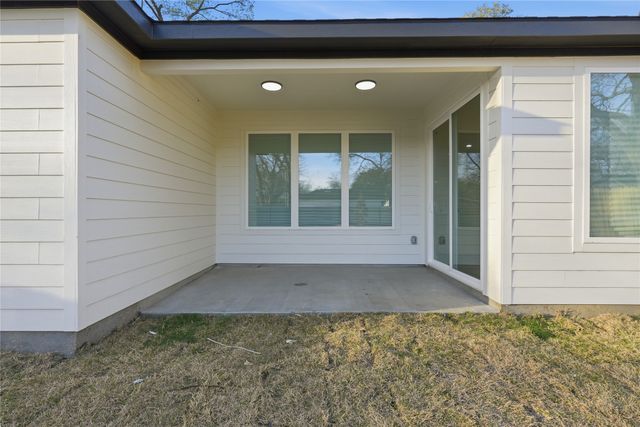 8724 Quinn Street, Dallas, TX 75217