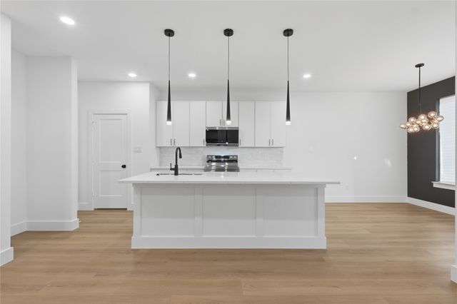 8724 Quinn Street, Dallas, TX 75217