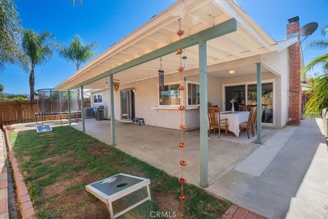 1668 Kenora, Escondido, CA 92027