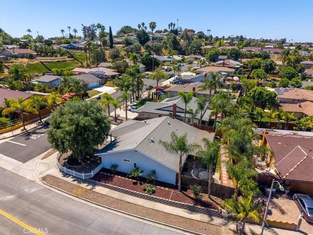 1668 Kenora, Escondido, CA 92027