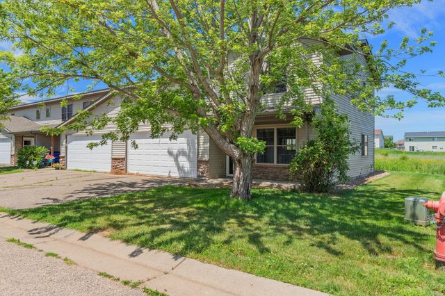 415 Sierra Place, Roberts, WI 54023