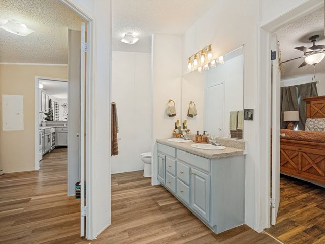 104 Arunda Court, Weatherford, TX 76085