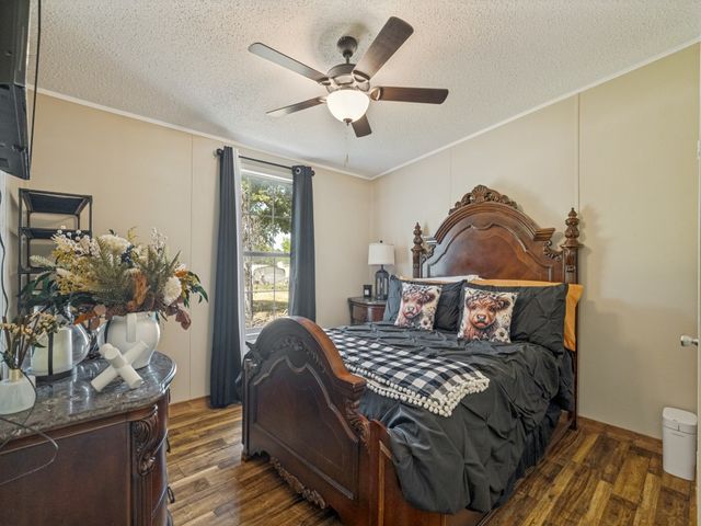 104 Arunda Court, Weatherford, TX 76085