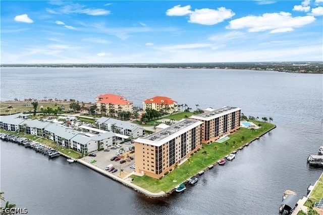 4260 SE 20th PL 206, Cape Coral, FL 33904