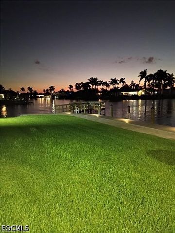 4260 SE 20th PL 206, Cape Coral, FL 33904