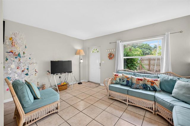 749 NW 43rd Street, Oakland Park, FL 33309