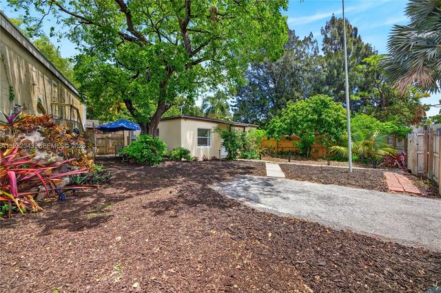 749 NW 43rd Street, Oakland Park, FL 33309