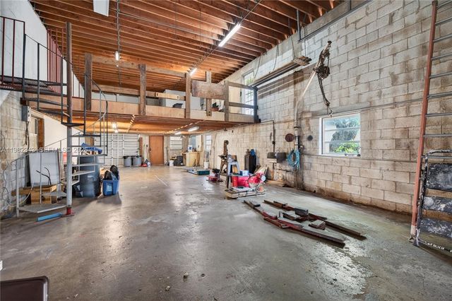 749 NW 43rd Street, Oakland Park, FL 33309
