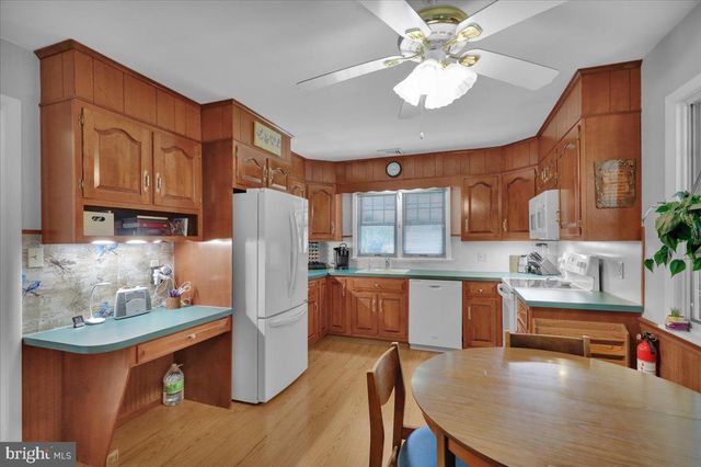 1063 HALE ST, Pottstown, PA 19464