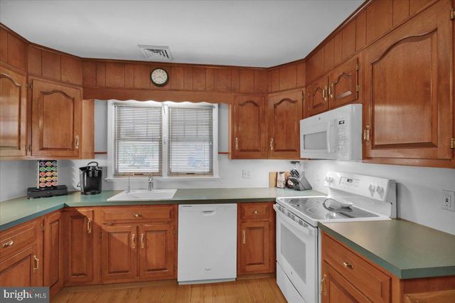 1063 HALE ST, Pottstown, PA 19464