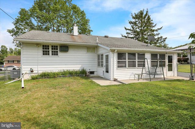 1063 HALE ST, Pottstown, PA 19464