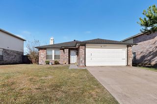 6027 Susanna Drive, Grand Prairie, TX 75052