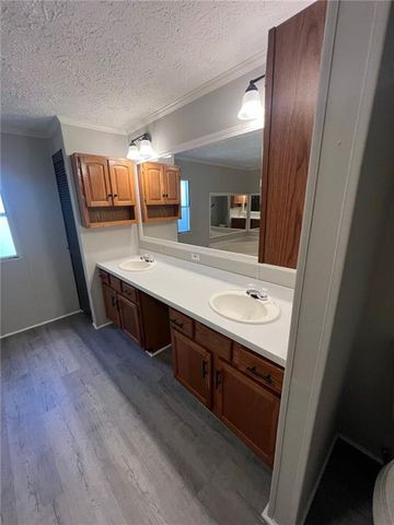 16 Twin Branch Drive, Buford, GA 30518