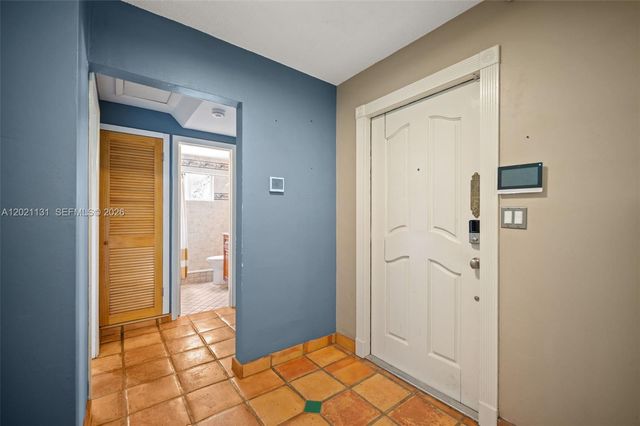 4512 SW 37th Avenue, Dania Beach, FL 33312
