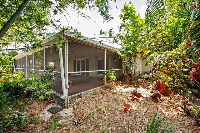 4512 SW 37th Avenue, Dania Beach, FL 33312