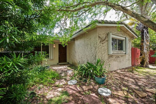 4512 SW 37th Avenue, Dania Beach, FL 33312
