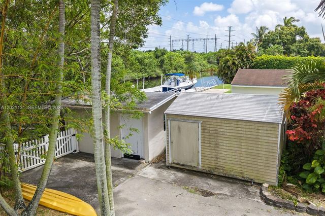 4512 SW 37th Avenue, Dania Beach, FL 33312