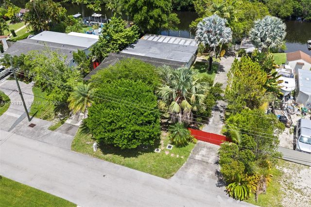 4512 SW 37th Avenue, Dania Beach, FL 33312
