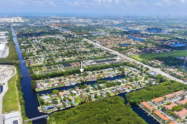 4512 SW 37th Avenue, Dania Beach, FL 33312