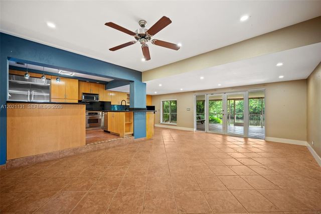 4512 SW 37th Avenue, Dania Beach, FL 33312