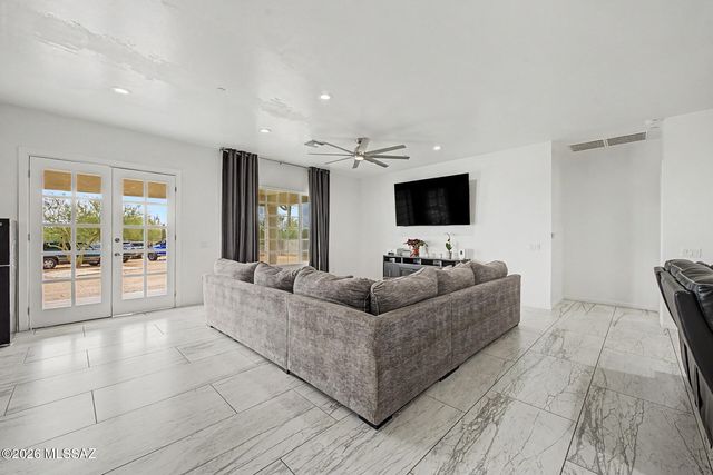 3920 S Palant Drive, Tucson, AZ 85735