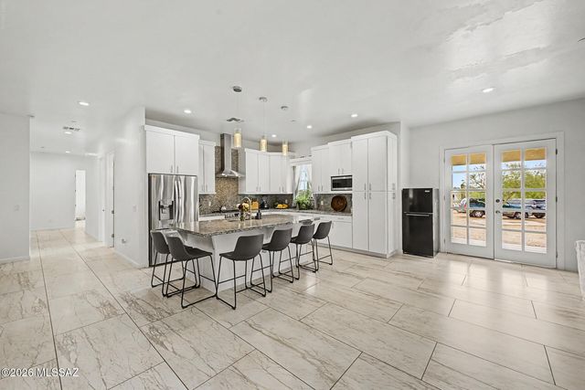 3920 S Palant Drive, Tucson, AZ 85735