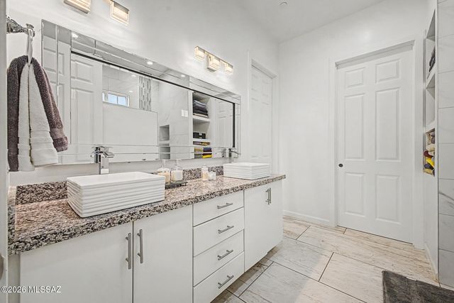 3920 S Palant Drive, Tucson, AZ 85735