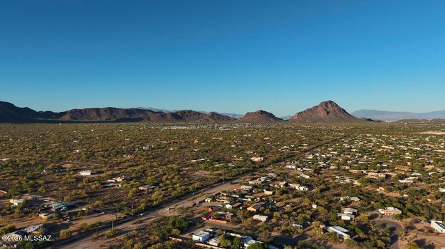 3920 S Palant Drive, Tucson, AZ 85735