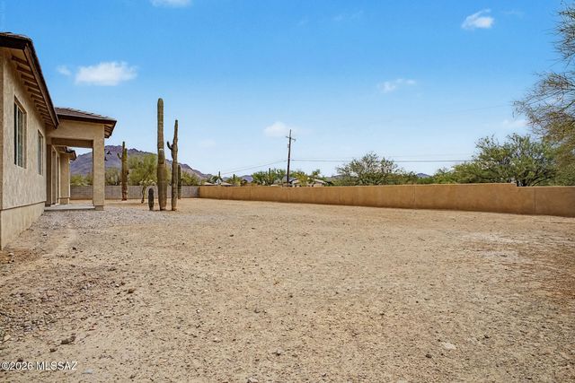 3920 S Palant Drive, Tucson, AZ 85735