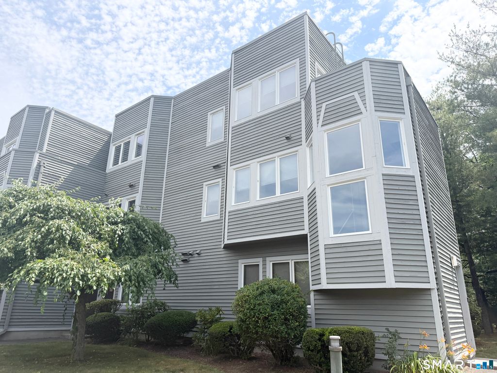 1414 Whitney Avenue G3, Hamden, CT 06517