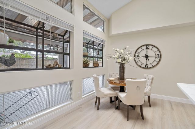 3678 CATHEDRAL COVE Road, Jacksonville, FL 32217