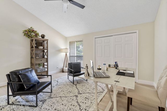 3678 CATHEDRAL COVE Road, Jacksonville, FL 32217