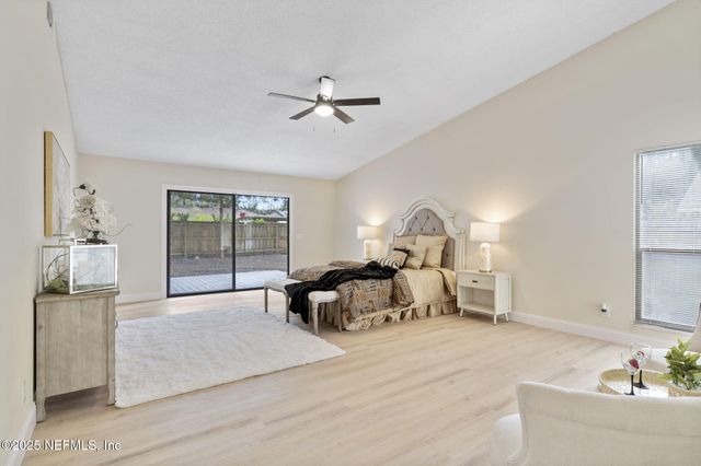 3678 CATHEDRAL COVE Road, Jacksonville, FL 32217