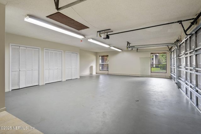 3678 CATHEDRAL COVE Road, Jacksonville, FL 32217