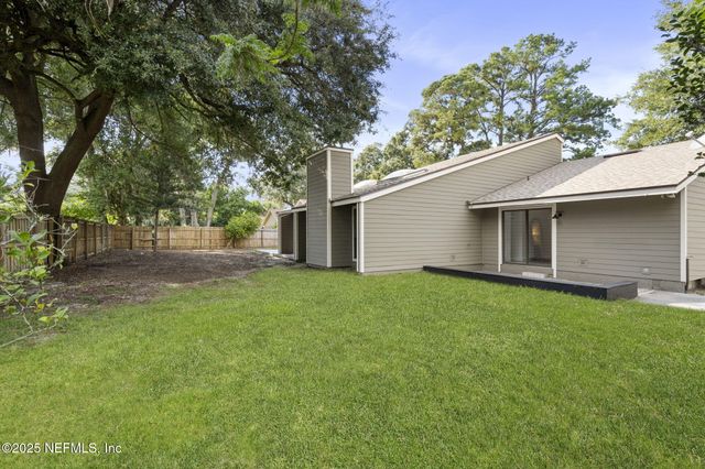 3678 CATHEDRAL COVE Road, Jacksonville, FL 32217
