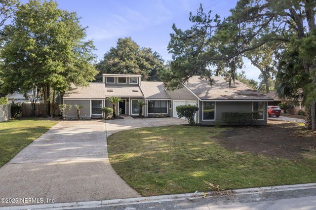 3678 CATHEDRAL COVE Road, Jacksonville, FL 32217